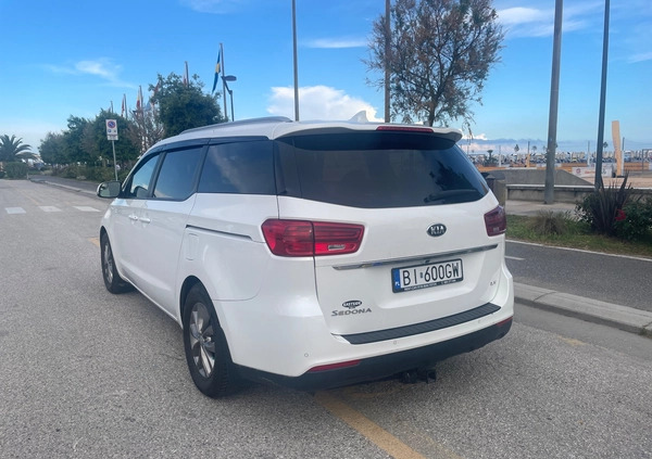 Kia Sedona cena 91900 przebieg: 109500, rok produkcji 2018 z Białystok małe 277